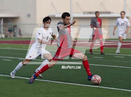 Thumbnail 2 in Lee [Robert E.] vs Lake Travis (UIL 6A Region 4 Final) photogallery.