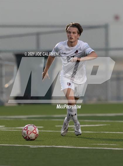 Thumbnail 3 in Lee [Robert E.] vs Lake Travis (UIL 6A Region 4 Final) photogallery.