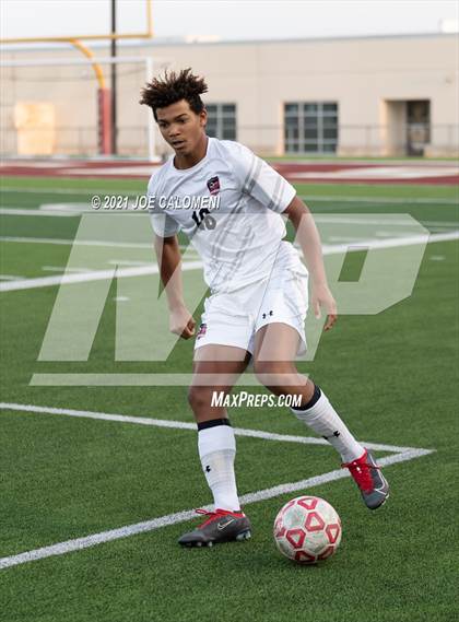 Thumbnail 3 in Lee [Robert E.] vs Lake Travis (UIL 6A Region 4 Final) photogallery.