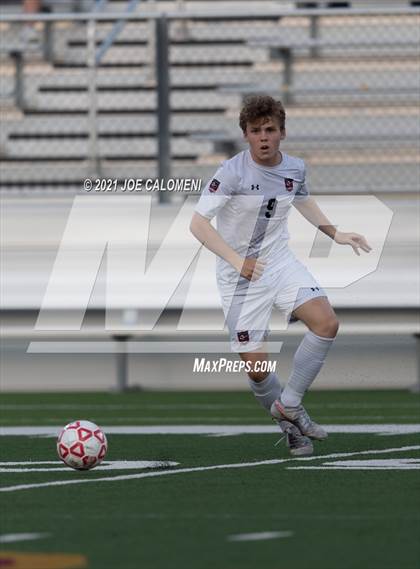 Thumbnail 2 in Lee [Robert E.] vs Lake Travis (UIL 6A Region 4 Final) photogallery.