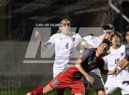 Thumbnail 2 in Lee [Robert E.] vs Lake Travis (UIL 6A Region 4 Final) photogallery.
