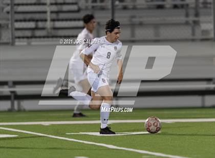 Thumbnail 1 in Lee [Robert E.] vs Lake Travis (UIL 6A Region 4 Final) photogallery.