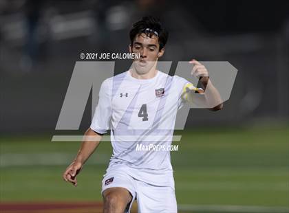 Thumbnail 2 in Lee [Robert E.] vs Lake Travis (UIL 6A Region 4 Final) photogallery.