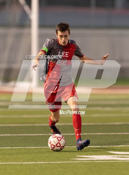Thumbnail 3 in Lee [Robert E.] vs Lake Travis (UIL 6A Region 4 Final) photogallery.