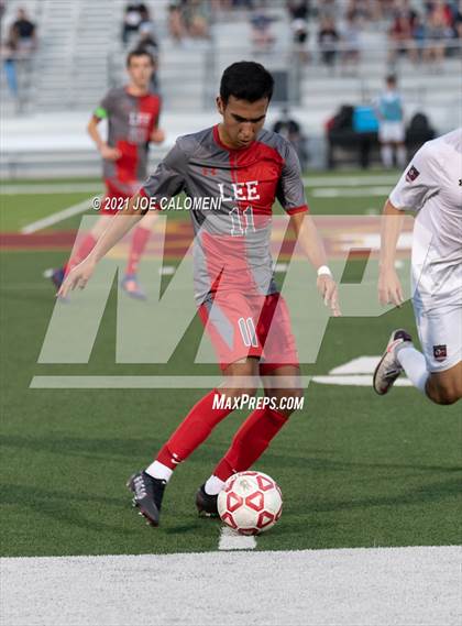 Thumbnail 3 in Lee [Robert E.] vs Lake Travis (UIL 6A Region 4 Final) photogallery.