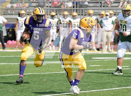 Thumbnail 1 in Central Lafourche @ Thibodaux photogallery.