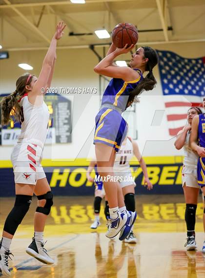 Thumbnail 1 in Eastland vs. Brock (UIL Class 3A Area Playoff) photogallery.