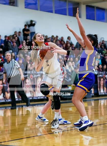 Thumbnail 2 in Eastland vs. Brock (UIL Class 3A Area Playoff) photogallery.