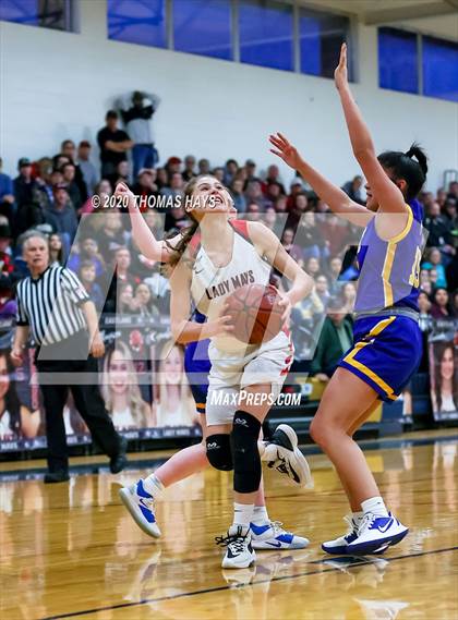 Thumbnail 1 in Eastland vs. Brock (UIL Class 3A Area Playoff) photogallery.