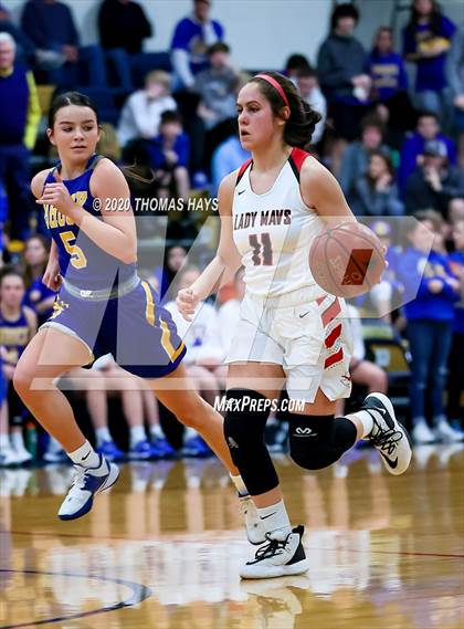 Thumbnail 1 in Eastland vs. Brock (UIL Class 3A Area Playoff) photogallery.