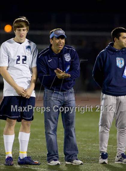 Thumbnail 3 in Paramount vs. Crescenta Valley (CIF SoCal D1 Final) photogallery.