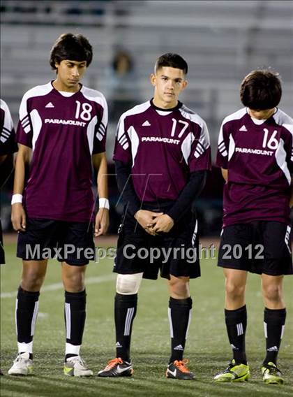 Thumbnail 3 in Paramount vs. Crescenta Valley (CIF SoCal D1 Final) photogallery.