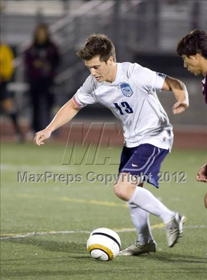 Thumbnail 2 in Paramount vs. Crescenta Valley (CIF SoCal D1 Final) photogallery.