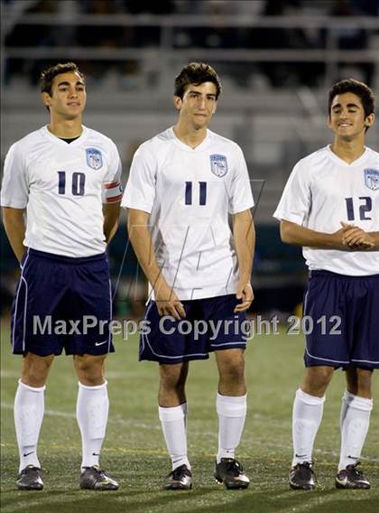 Thumbnail 2 in Paramount vs. Crescenta Valley (CIF SoCal D1 Final) photogallery.