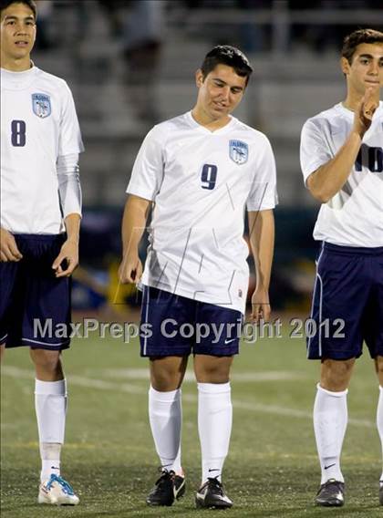 Thumbnail 3 in Paramount vs. Crescenta Valley (CIF SoCal D1 Final) photogallery.
