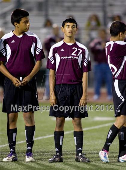 Thumbnail 3 in Paramount vs. Crescenta Valley (CIF SoCal D1 Final) photogallery.