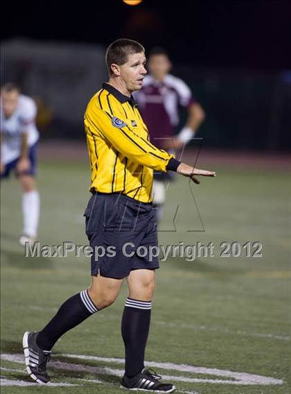 Thumbnail 1 in Paramount vs. Crescenta Valley (CIF SoCal D1 Final) photogallery.