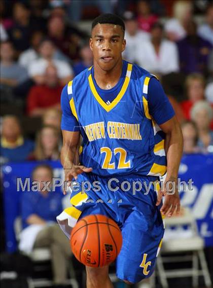 Thumbnail 2 in Marcus vs. Lakeview Centennial (UIL 5A Final) photogallery.