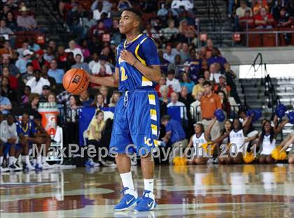 Thumbnail 3 in Marcus vs. Lakeview Centennial (UIL 5A Final) photogallery.
