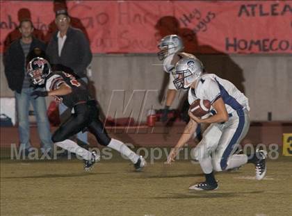 Thumbnail 3 in Hart vs. Saugus photogallery.