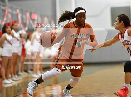 Thumbnail 3 in Madison vs Lee [Robert E.] photogallery.