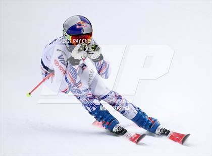 Thumbnail 1 in CHSAA Giant Slalom Championship photogallery.