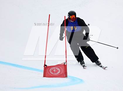 Thumbnail 1 in CHSAA Giant Slalom Championship photogallery.