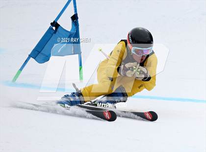 Thumbnail 1 in CHSAA Giant Slalom Championship photogallery.