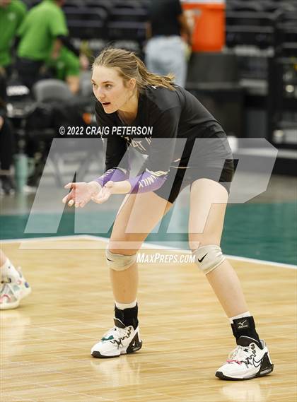 Thumbnail 1 in Desert Hills vs. Ridgeline (UHSAA 4A Final) photogallery.