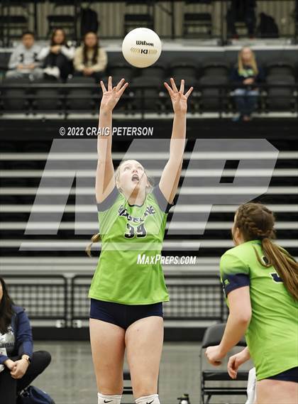 Thumbnail 1 in Desert Hills vs. Ridgeline (UHSAA 4A Final) photogallery.