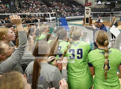 Thumbnail 2 in Desert Hills vs. Ridgeline (UHSAA 4A Final) photogallery.