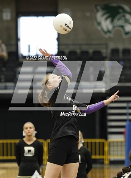 Thumbnail 3 in Desert Hills vs. Ridgeline (UHSAA 4A Final) photogallery.