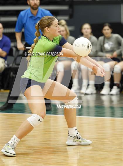 Thumbnail 2 in Desert Hills vs. Ridgeline (UHSAA 4A Final) photogallery.