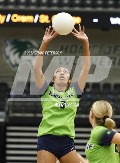 Thumbnail 2 in Desert Hills vs. Ridgeline (UHSAA 4A Final) photogallery.