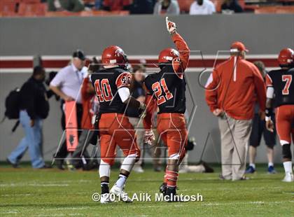 Thumbnail 1 in Bunn vs. Monroe (NCHSAA Class 2AA Final) photogallery.