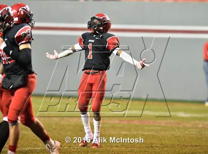 Thumbnail 2 in Bunn vs. Monroe (NCHSAA Class 2AA Final) photogallery.