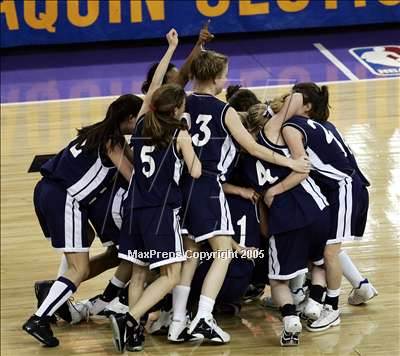 Thumbnail 3 in Loretto vs. Hilmar (D4 Sec. Final)#2 photogallery.