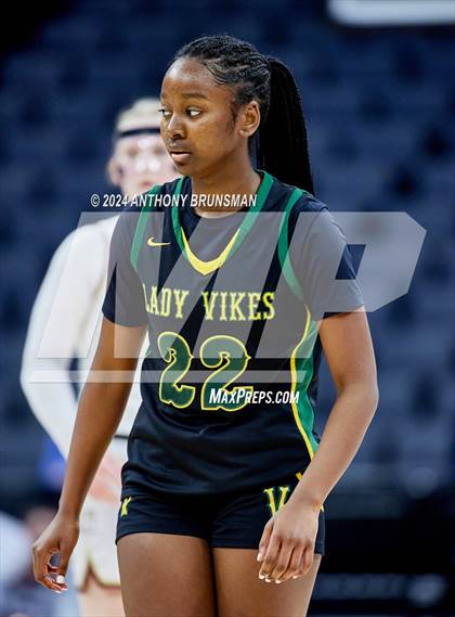 Thumbnail 1 in Whitney vs. Vanden (CIF SJS D2 Final) photogallery.