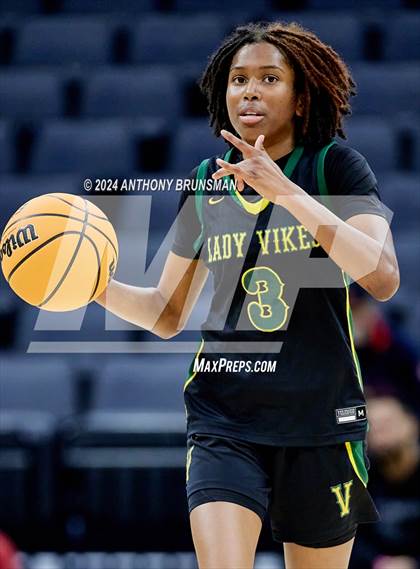 Thumbnail 2 in Whitney vs. Vanden (CIF SJS D2 Final) photogallery.