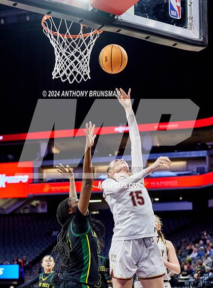 Thumbnail 2 in Whitney vs. Vanden (CIF SJS D2 Final) photogallery.