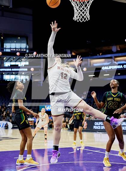 Thumbnail 1 in Whitney vs. Vanden (CIF SJS D2 Final) photogallery.
