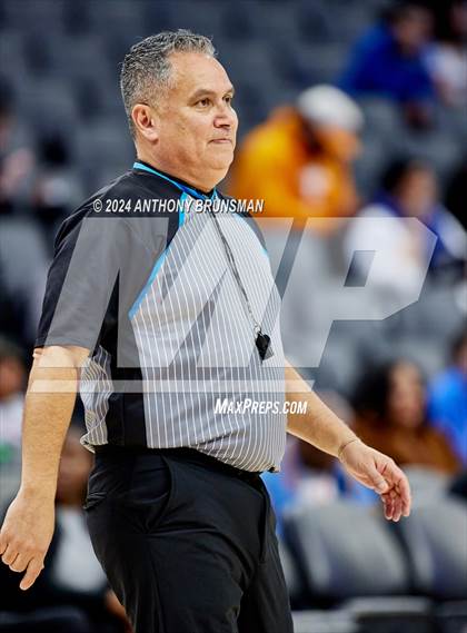 Thumbnail 2 in Whitney vs. Vanden (CIF SJS D2 Final) photogallery.