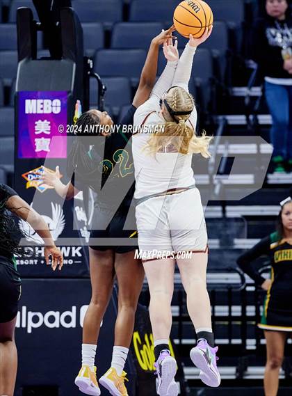 Thumbnail 2 in Whitney vs. Vanden (CIF SJS D2 Final) photogallery.