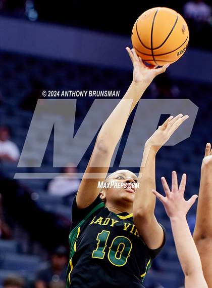 Thumbnail 2 in Whitney vs. Vanden (CIF SJS D2 Final) photogallery.