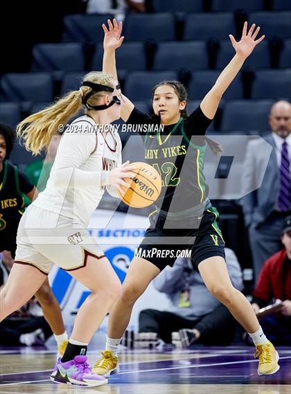 Thumbnail 3 in Whitney vs. Vanden (CIF SJS D2 Final) photogallery.