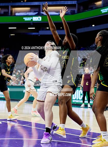 Thumbnail 2 in Whitney vs. Vanden (CIF SJS D2 Final) photogallery.