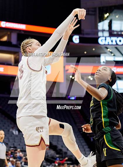 Thumbnail 2 in Whitney vs. Vanden (CIF SJS D2 Final) photogallery.