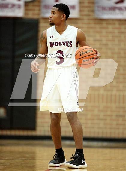 Thumbnail 1 in Waxahachie vs Mansfield Timberview photogallery.