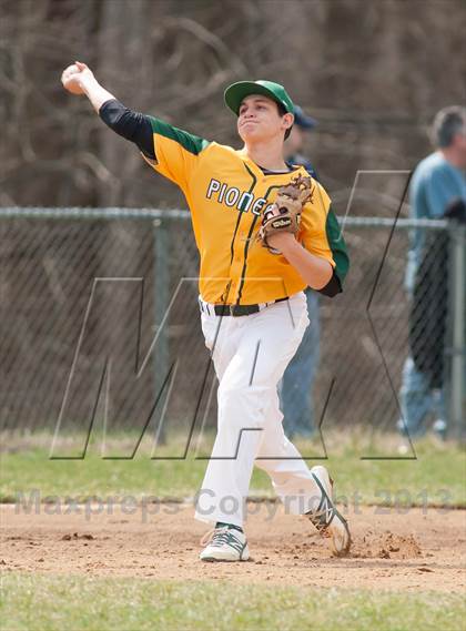 Thumbnail 3 in Paul VI vs Clearview (Grand Slam Tournament) photogallery.