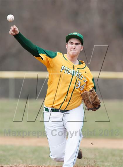 Thumbnail 1 in Paul VI vs Clearview (Grand Slam Tournament) photogallery.